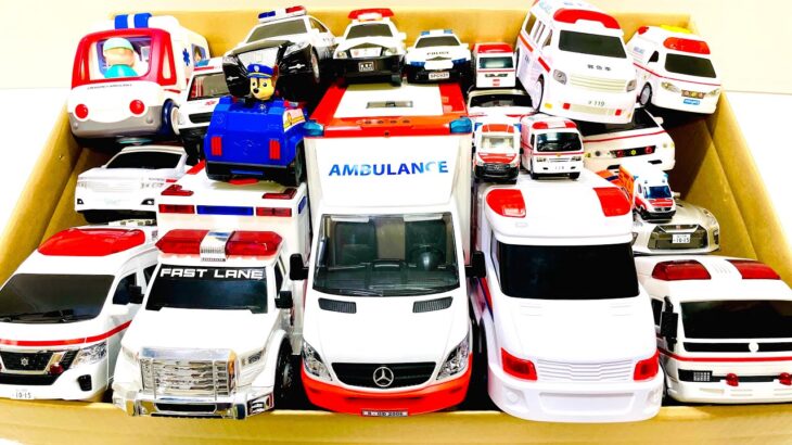 おもちゃの救急車、パトカーが坂道を緊急走行します！各車両を紹介☆Toy Ambulances Race Down the Hill! Introducing Each Vehicle☆