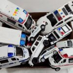 『 police☆消防車★パトカー☆バス』などのミニカーが坂道走行します☆dump truck ☆緊急車両のサイレン音