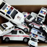 『 police☆消防車★パトカー☆バス』などのミニカーが坂道走行します☆dump truck ☆緊急車両のサイレン音