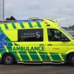 FALCK NYKØBING SJÆLLAND AMBULANCE (3764) i udrykning rettungswagen auf Einsatzfahrt 緊急走行 救急車