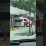 🚨赤色灯🚨病院に到着した救急車🚨　#shorts