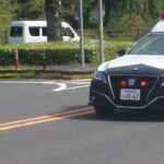 愛媛県警察　パトカー緊急走行