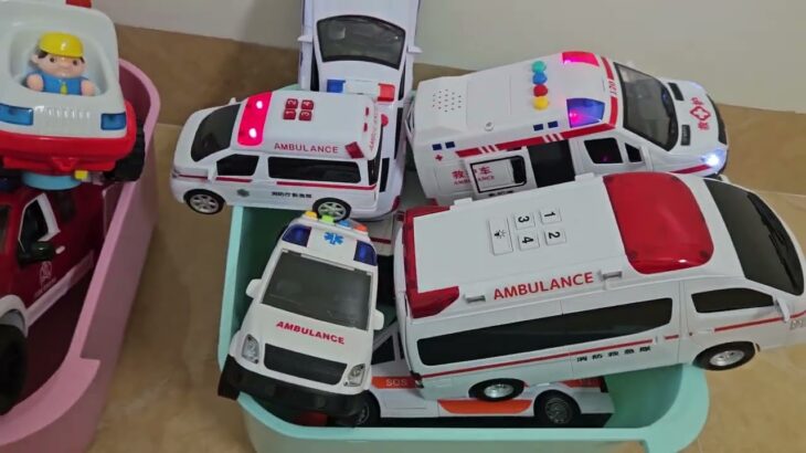 救急車パトカー消防車のミニカーが走る走る,坂道を緊急走行テスト Ambulance police carMinicar of fire truck run run! Slope drive test