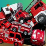 はたらくくるま！消防車のミニカーがサイレン鳴らして坂道走る！Working vehicles! A fire truck mini car!