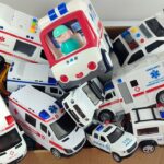 『 police☆消防車★パトカー☆バス』などのミニカーが坂道走行します☆dump truck ☆緊急車両のサイレン音