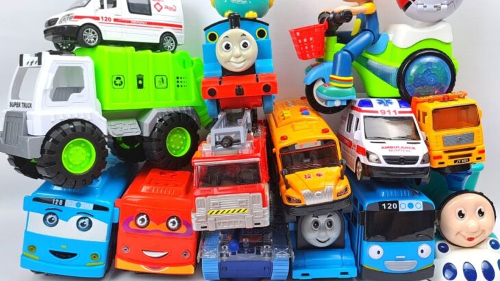 救急車のミニカーが走る！緊急走行 サイレンあり はたらくくるま トミカ BGM #4k #toys