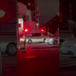 🚨響き渡るサイレン🚨救急車🚨緊急走行🚨赤色灯🚨　#shorts