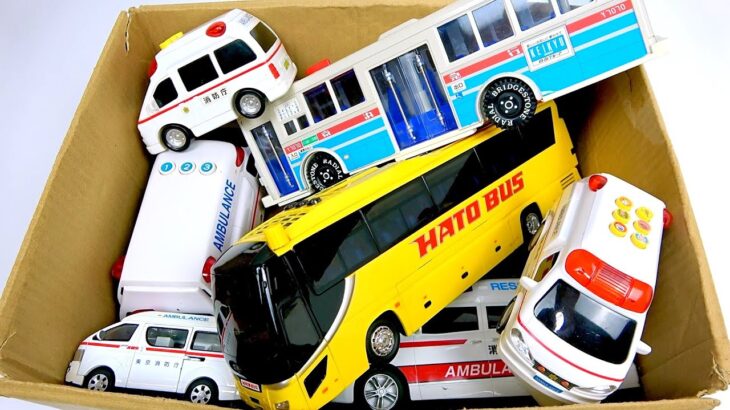 救急車とバスのミニカーが走る！緊急走行テスト！サイレンあり！坂道走行！Ambulance and bus miniature cars run! Emergency driving test!