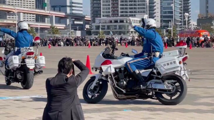 【ノーカット】【必見】令和7年兵庫県警年頭視閲式　メリケンパーク　白バイ　パトカー　交通機動隊　警察官