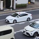 覆面パトカー　緊急走行