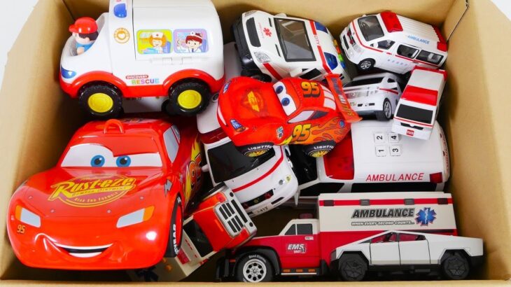 救急車のミニカー走る！坂道走行。緊急走行テスト☆A miniature ambulance car runs! Driving uphill. Emergency driving test☆