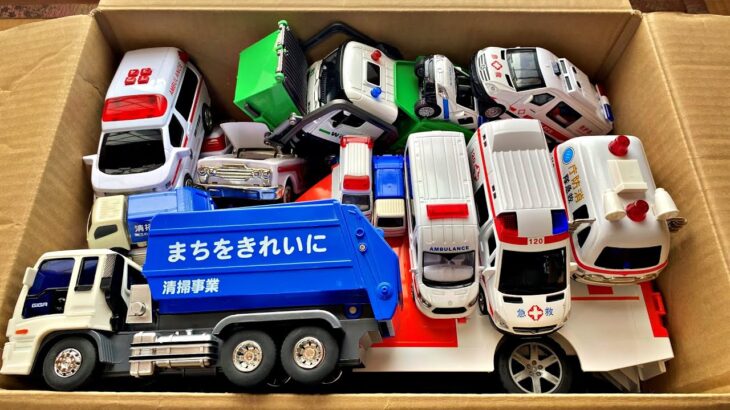 救急車とゴミ収集車のミニカー走る！緊急走行テスト！サイレンありAmbulance and GarbageTruck miniature cars run! Emergency Driving Test