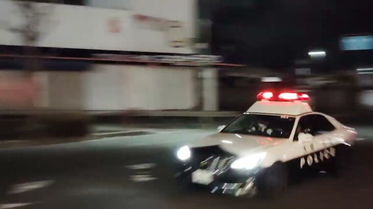 【パトカー緊急走行】夜に現場へ急行する和泉４号　Japanese　police　Osaka　izumi　大阪府警