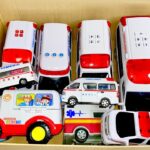 救急車のミニカー緊急走行テストしました☆サイレン有り！ambulance minicar