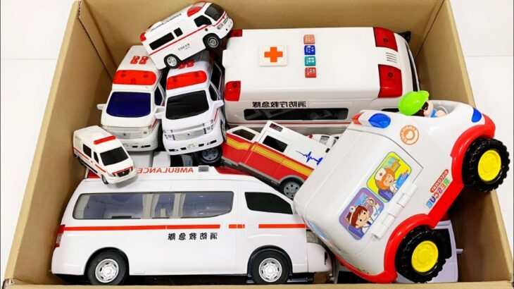 救急車のミニカーが緊急走行！チェックして坂道を走る☆ An ambulance minicar runs urgently! Check and run on the slope!