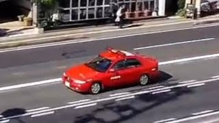 消防車　緊急走行　指揮車