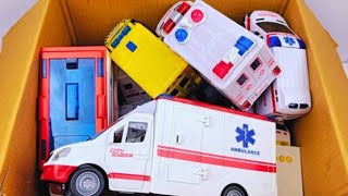 救急車ミニカーが走る！坂道緊急走行テスト！サイレンあり | Ambulance miniature car runs! Emergency driving test with siren