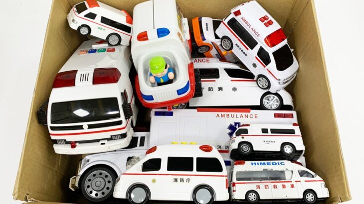 救急車のミニカー走る☆緊急走行テスト☆坂道走る｜ Ambulance miniature car runs! Emergensy driving test