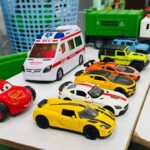 救急車のミニカー走る！緊急走行テスト。坂道走る☆Ambulance minicar runs in an emergency! Slope driving test