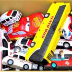 救急車！はたらくくるまのミニカー走る！緊急走行テスト！坂道走行です☆ Ambulance minicar runs in an emergency with sirens sounding!ASMR