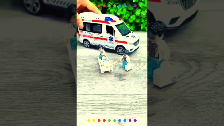 救急車のミニカー走る！緊急走行！坂道走行テスト Ambulance minicar runs on a slope with sirens sounding!