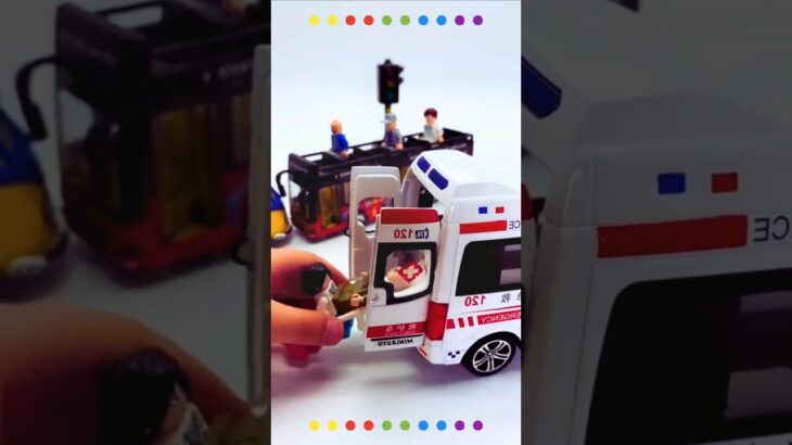 救急車のミニカー走る！緊急走行！坂道走行テスト Ambulance minicar runs on a slope with sirens sounding!