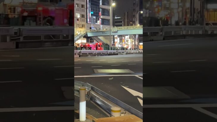 救急車 #消防 #消防車 #消防車両 #緊急車 #緊急車両 #緊急出動#特殊#Ambulance#shorts#緊急走行#サイレン#119#110#はたらくくるま