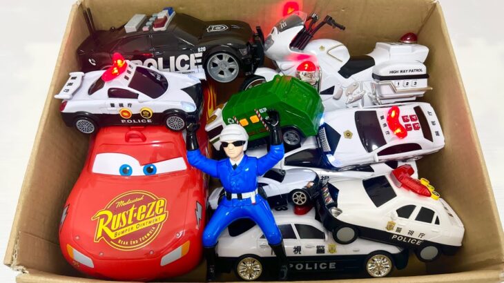 ピカピカ！サイレン全開！緊急走行！パトカーミニカー出動！Go Go Police Car! Woo Woo Siren Fun