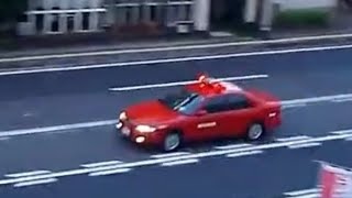 消防車　緊急走行　指揮車