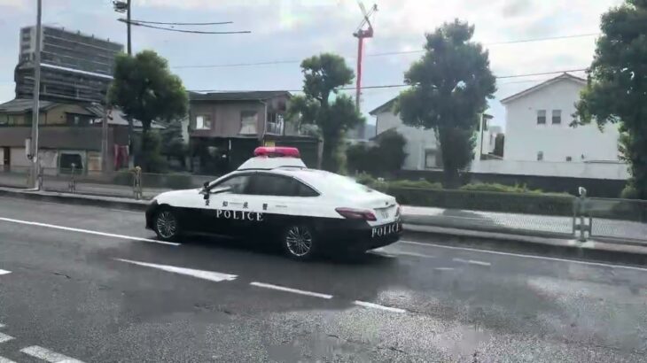 岡崎警察署の220系クラウンパトカー緊急走行　#220クラウン　#パトカー　#緊急走行