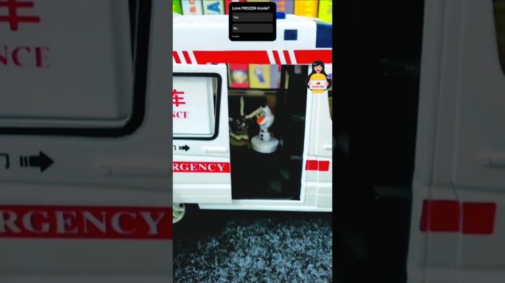 救急車のミニカー走る！緊急走行！坂道走行テスト Ambulance minicar runs on a slope with sirens sounding!