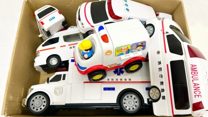 大小様々なタイプの救急車が緊急走行。坂道走行テストです。サウンド有Various types of ambulances, big and small, on emergency runs.