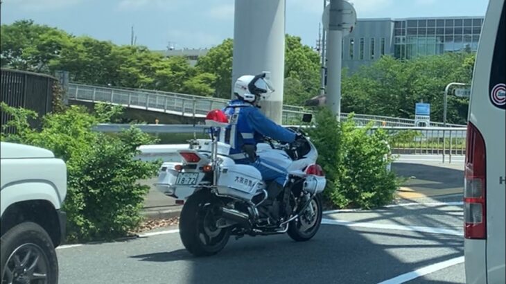 🚨白バイ🚨大阪府警🚨赤色灯🚨パトロール🚨
