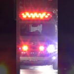 夜中でも市民の命を救うために走る。 #救急車 #緊急走行