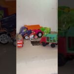 救急車のミニカー走る! 緊急走行!