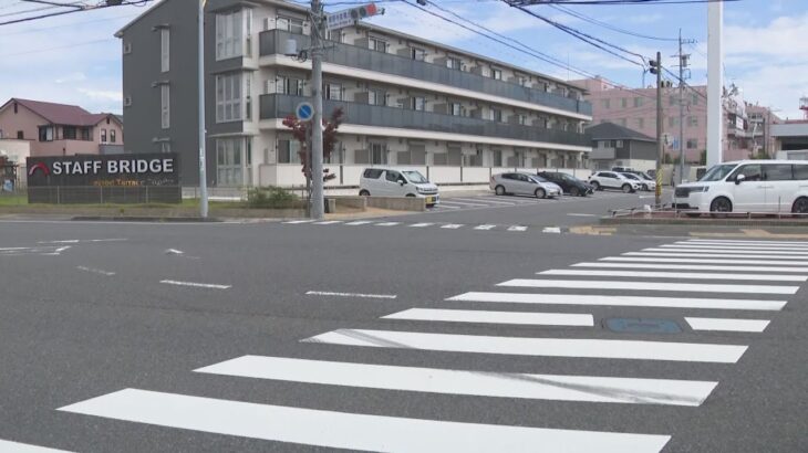 110番通報受け緊急走行中…赤信号の交差点に進入したパトカーが乗用車と出合い頭に衝突 相手の男性がケガして搬送