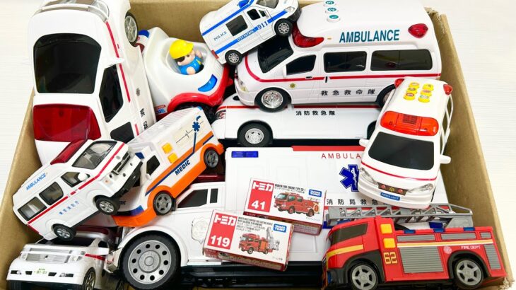 消防車&救急車のミニカーが緊急走行！急な坂を走る！Fire truck & ambulance toy cars in an emergency run!