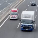🚨高速道路を緊急走行で走る救急車🚨響き渡るサイレン🚨赤色灯🚨サイレン🚨宝塚市消防本部🚨