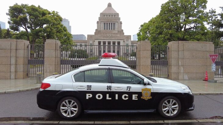 【国会 緊急車両】スバルレガシィ  警視庁