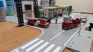 化学工場にて大規模火災発生！！大量の消防車出動！