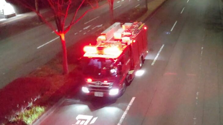 それぞれ別の現場に向かう消防車と救急車#仙台市消防#緊急走行#ポンプ車