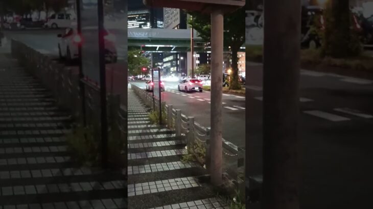 国際センター駅近くを緊急走行するパトカー🚓　2025年8月4日