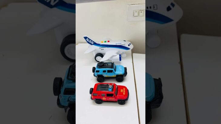救急車のミニカー走る！緊急走行テスト。坂道走る☆Ambulance minicar runs in an emergency! Slope driving test