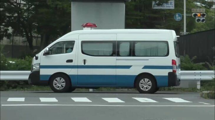 🚨警察車両🚨大阪府警🚨護送車❓