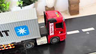 救急車のミニカー走る！緊急走行テスト！坂道走1J C9 7 Ambulance minicar runs in an emergency with sirens sounding! #toys