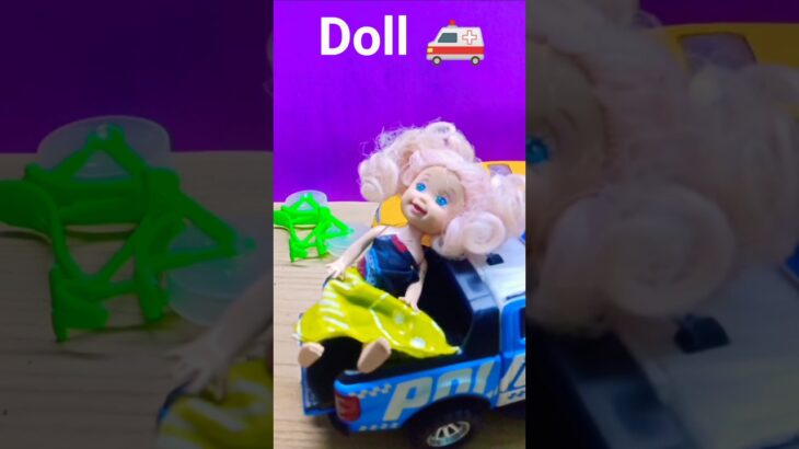救急車のミニカー走る！緊急走行テスト。坂道走る☆Ambulance minicar runs in an emergency!