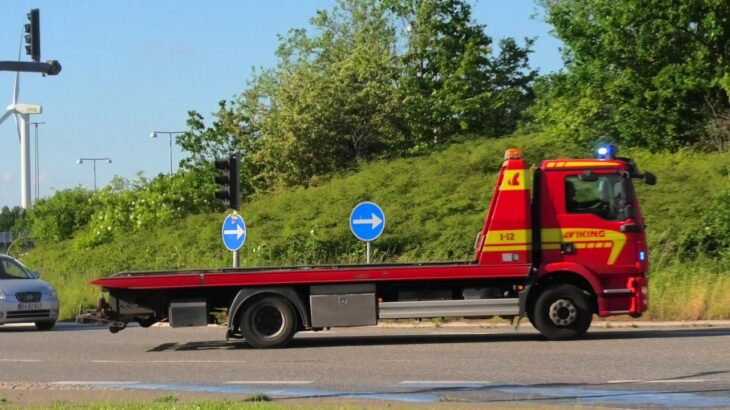 NEW CLIPS fire & rescue combivideo brandbil og ambulance i udrykning feuerwehr einsatzfahrt 緊急走行 消防車