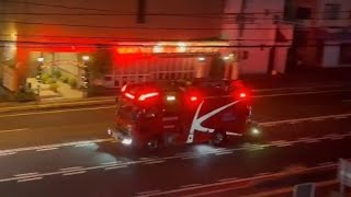 消防車　緊急走行　レスキュー車