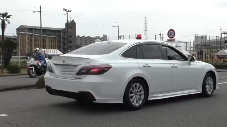 🚨覆面パトカーと白バイ🚨赤上げ🚨兵庫県警🚨