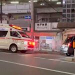 🚨衝撃🚨タクシーが邪魔で救急車が通れない🚨